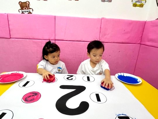 Ms Evelyn, recently took a moment to pause and reconnect with our roots at the historic Seri Negara. Standing in the halls where the Federation of Malaya Agreement was signed is a powerful reminder of how our past shapes the leaders we are raising today.