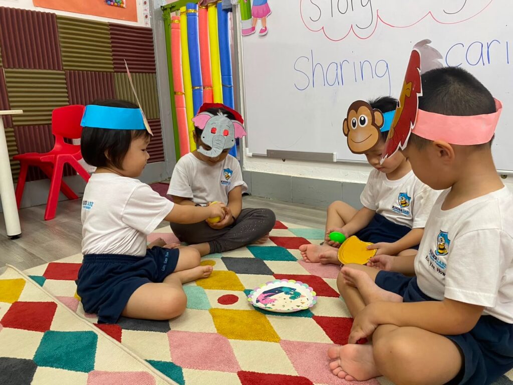 From storytelling to movement, language and creativity, there’s always something exciting happening at Kinder Labz!